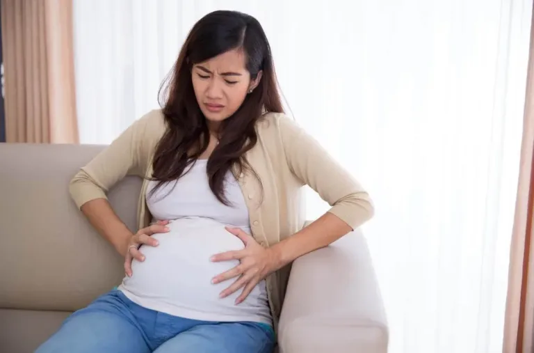Douleurs abdominales pendant la grossesse