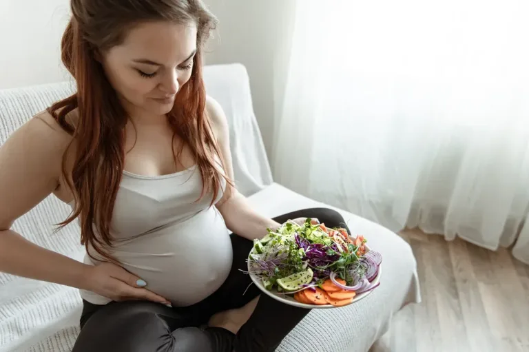 How to Eat Healthy at 5 Weeks Pregnant?