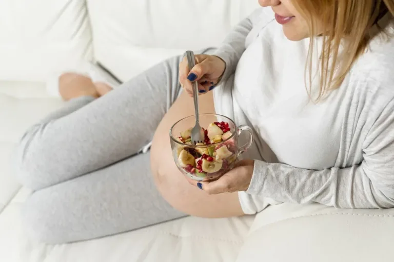Nutrition pendant la 21e semaine de grossesse&nbsp;: aliments idéaux pour les mères et les bébés 🥑