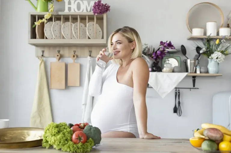 Nutrition pendant la 22e semaine de grossesse&nbsp;: 7 recettes nutritives et conseils santé pour soutenir le développement de bébé 🍽 🌿