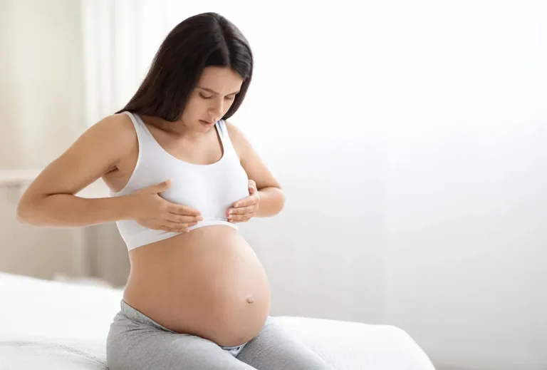Écoulement de lait maternel pendant la grossesse